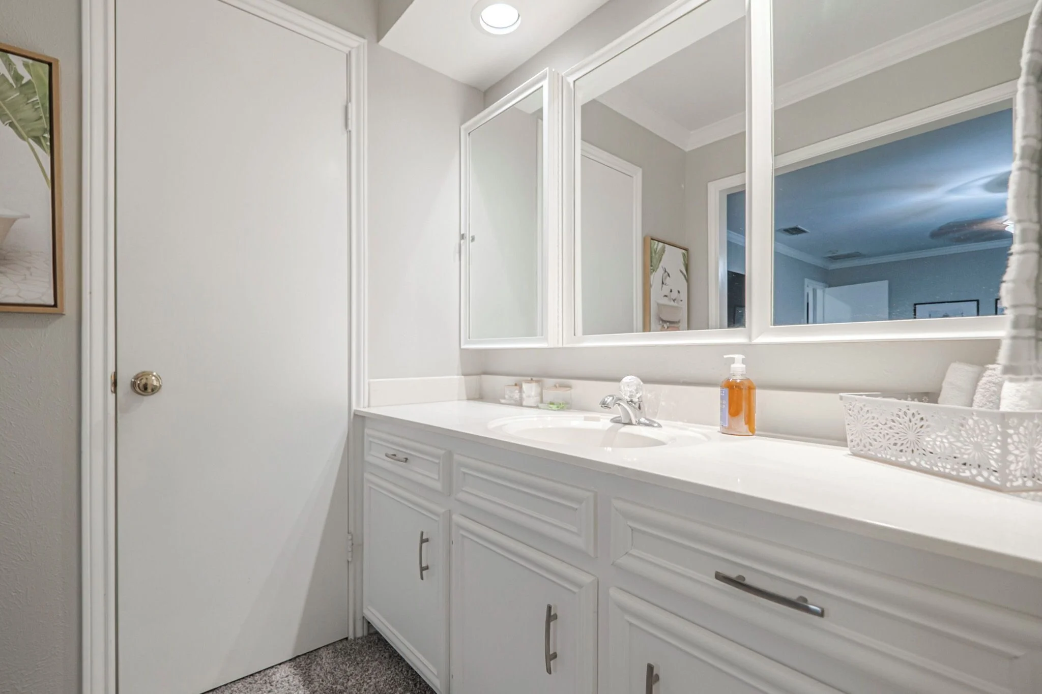 Bathroom at posh private - Photo 5