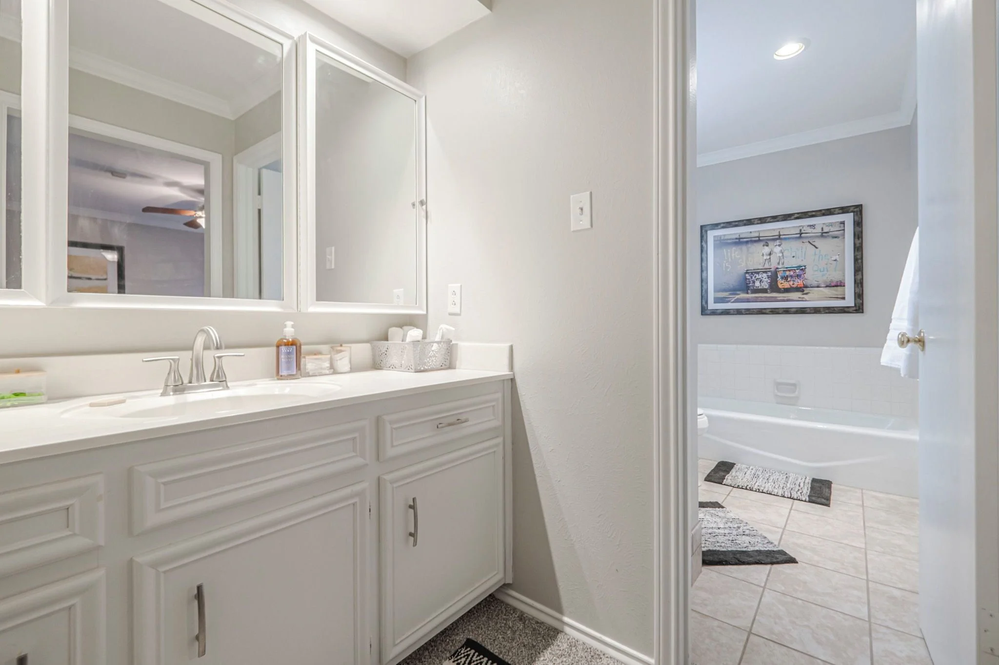 Bathroom at posh private - Photo 2