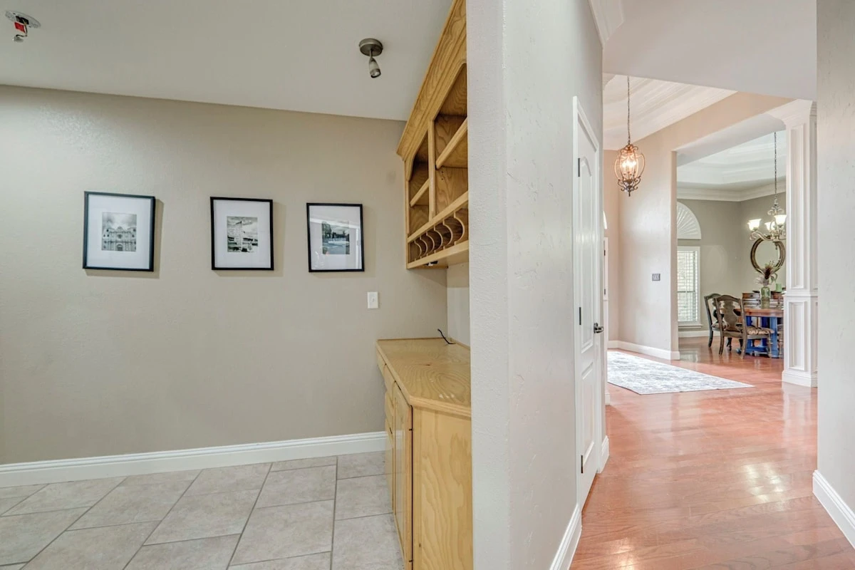 Living Room at lincoln green - Photo 9