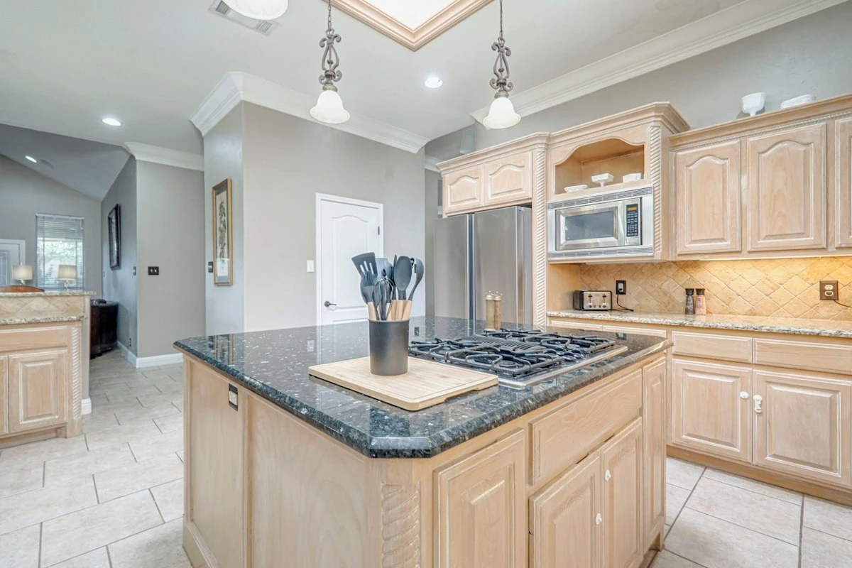 Kitchen at lincoln green - Photo 4
