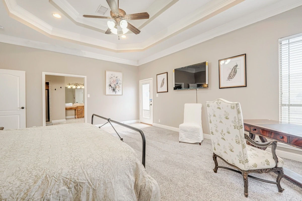 Bedroom at lincoln green - Photo 20