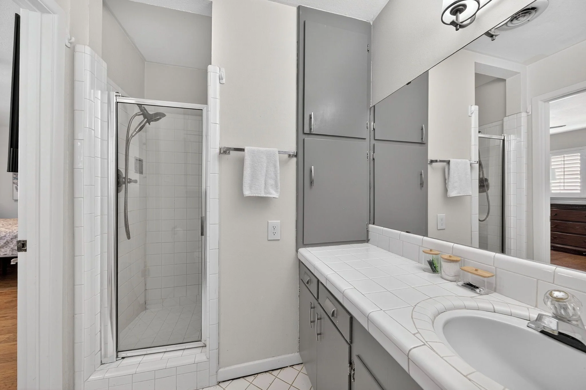Bathroom at outdoor dream - Photo 5